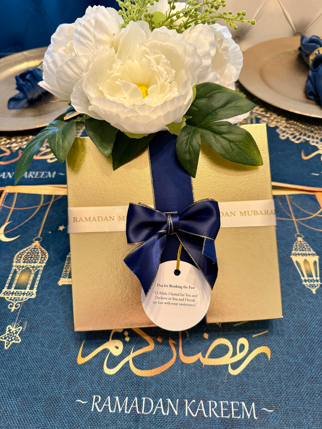 Luxury Medjool Date box(blue)