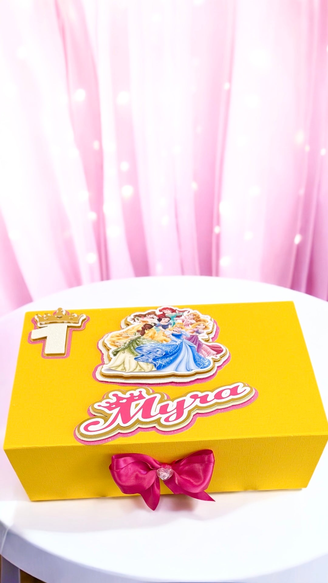 slider image slider_item_Crr6rK